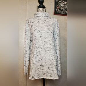 Chico's Weekends White and Black Speckled Turtleneck Sweater Size: 2